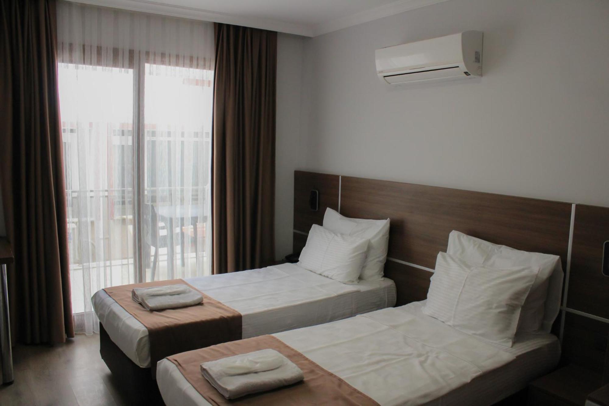 Gulluk Life Hotel エクステリア 写真
